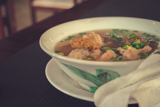 鸭肉汤的做法，用什么炖鸭子汤最好